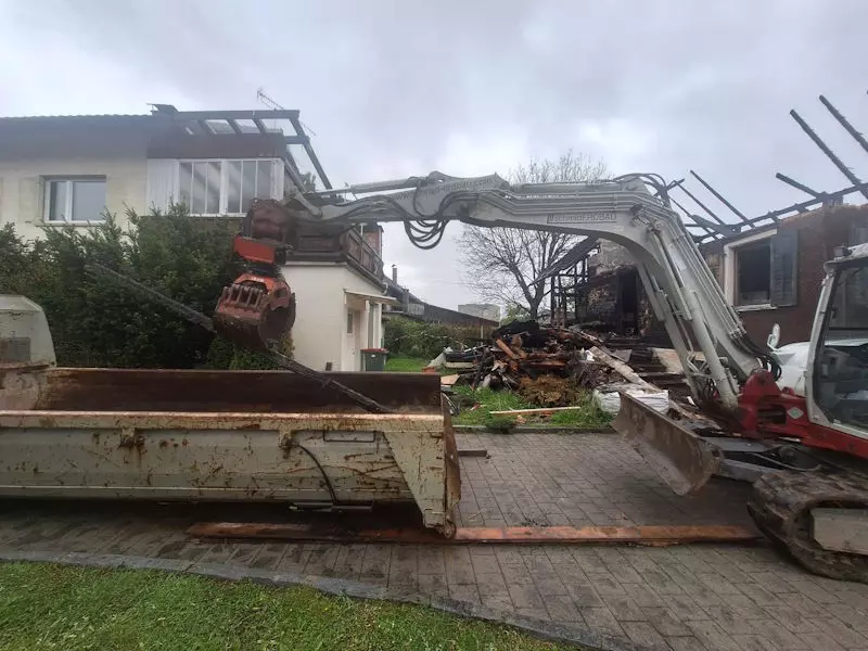 Abbrucharbeiten, Teilabbrüche bei Umbau, Renovierung, Schmid Erdbau, Hörbranz, Leiblachtal